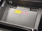 おくだけ充電が装備されております。
