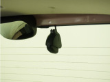 ◆リアにもドライブレコーダーを装備しております◆映像・音声などを記録する自動車用の装置です。もしもの事故の際の記録はもちろん、旅行の際の思い出としてドライブの映像を楽しむことができます。