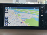 純正ナビゲーション搭載。操作性に優れ直感・感覚的に使用していただけます。