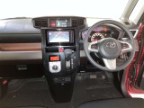 見通しのよいすっきりとした視界で、誰でも運転しやすいです。運転のしやすさは疲れにくさにも繋がりますよ♪