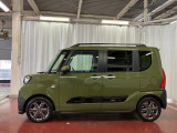 【スマートアシスト搭載車】 衝突回避支援ブレーキ機能(対車両・歩行者)、衝突警報機能(対車両・対歩行者)、誤発信抑制制御機能などの機能で安全な運転をサポートします。