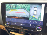 【パノラミックビューモニター】専用のカメラにより、上から見下ろしたような視点で360度クルマの周囲を確認することができます☆死角部分も確認しやすく、狭い場所での切り返しや駐車もスムーズに行えます。