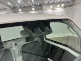 先進技術によってさらに進化した「次世代スマートアシスト」が毎日の運転で感じる不安や緊張を減らし、ヒヤッとするシ-ンを未然に防ぐためにサポ-トします!