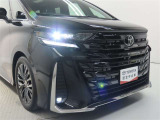 高輝度で点灯速度が速く、しかも消費電力の少ないLEDヘッドライトが装備されています!LEDの明るい光が走行中の視界の確保をサポートして、夜のドライブがより楽しく安全に運転できます♪