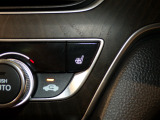 【シートヒーター】シートヒーター装備車です。寒い冬に乗車中とても暖かく快適に移動できます。冷え性の方にピッタリの装備です!