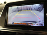 バックガイドモニターで、後方を確認しながら安心して駐車することができます。運転初心者も熟練者も必須の機能ですよ!