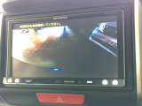 バックカメラの画像です。車庫入れの安心感がアップしますね。