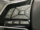 ステアリングスイッチ搭載!ハンドルひとつで手を離さなくても運転中視線をそらさなくても操作が出来て便利です♪