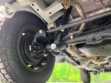 お車を安心してお乗りいただく為には、足回りの定期点検が欠かせません。サービスサポート(有償保証)では無料点検もご提供しており、安心のカーライフをお過ごしいただけるサポート体制が整っています。