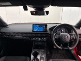 見通しの良い運転席回りとなっておりますので安心して運転をして頂けます!窓が大きいので明るく開放的な室内です