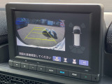■バックカメラ■ガイドラインが表示されるので、バック駐車が苦手な方でも安心です!ギアをリバースに入れれば自動的に切り換わりますので、面倒な操作も不要です♪狭い駐車場もお車を傷つけず安心ですね!