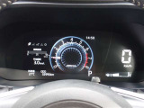 視認性の良いメーターで運転も快適です!