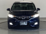 LEDヘッドライトを装備しています。LEDヘッドライトはとても明るく、雨の日や夜間走行も安全・安心です。