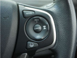 ◆アダプティブクルーズコントロール◆予め設定した車速内でクルマが自動的に加減速。前走車との適切な車間距離を維持しながら追従走行します。【LKAS】車線維持支援システムでステアリング操作を支援。