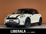 ◆LIBERALAは、輸入車選びの新たなスタイルを提案するインポート・セレクト・ブランドです。オーナー様となる方がクルマから直接感じる感性を第一にした、最良の一台との出会いをコーディネートいたします。