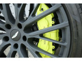 Brake Calipers (CCB) - Yellow