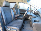 運転席の高さを変更できるので、体格に合わせた位置で運転できます!
