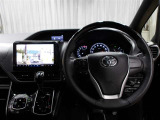 運転席に座ると☆こんな感じです♪
