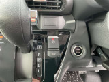 渋滞時等の発進・停止の多い時に運転が楽々のオートブレーキホールド機能付きです。これで渋滞も怖くないですね♪