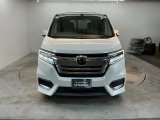 一目見てホンダ車だとわかるカッコいいフロントマスクです!
