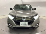 車の個性が現れるフロントデザイン。バランスの取れたフォルムは飽きが来ず、毎日のドライブを誇らしい気持ちにさせてくれる美しさです