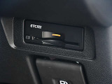 ビルトイン側ETC2.0ユニット装備で高速道路の利用もラクラク