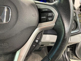 クルーズコントロールを装備しています。高速道路などで一定の速度で走ってくれるので運転が楽ですよ!速度を設定できますので、スピードの出しすぎにも注意できます。