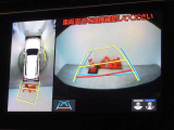 バックガイドモニターを装備しています、車庫入れもラクラクです。パノラミックビューモニターを搭載しています、上からの画像も表示されます。