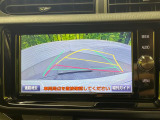 【バックカメラ】駐車時に後方がリアルタイム映像で確認できます。大型商業施設や立体駐車場での駐車時や、夜間のバック時に大活躍!運転スキルに関わらず、今や必須となった装備のひとつです!