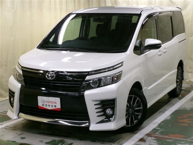 トヨタ ヴォクシー 