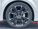 NISMO専用17インチアルミホイール(205/50R17)