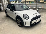 MINI正規ディーラー取り扱い MINI認定中古車 MINI NEXT甲府お車の詳細や展示状況はお気軽にお問合せ下さい。