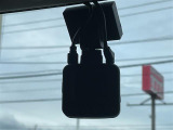 【 ドライブレコーダー 】運転中の記録を残します。事故などを起こした起こされた時の証拠を残します。