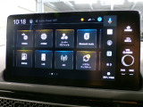 CD、DVD、Bluetooth、AM、FM、AUX、スマートフォン接続ができます。