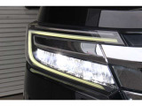 LEDヘッドライトで夜間の視認性も高く、更にオートライト搭載で、車外の明るさを感知し自動でライトを点消灯します。またエンジンOFFにすれば一緒に消灯し、消し忘れやトンネル走行時などに非常に重宝します!