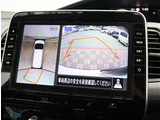 お車選びをお楽しみ頂けるよう、在庫車の展示スペースを十分に確保しております。
