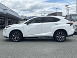 NX 200t Fスポーツ 4WD 