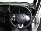 運転しやすいハンドルです。