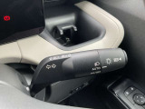 トンネルなどの暗所へ進入した際に自動でヘッドライトが点灯してくれるオートライト機能付♪