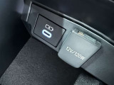 シガーソケット用の充電器が使用可能です!