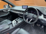 Q7 2.0 TFSI クワトロ Sラインパッケージ 4WD 本革シート