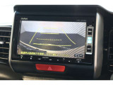バックカメラが装備されており、後方の安全確認はもちろんのこと狭い場所での駐車や雨の日・夜間など視界の悪いコンディションでのストレスの軽減にもなります!