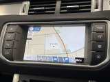 ●純正ナビ:一体感のあるナビは、高級感ある車内を演出してくれます。Bluetooth再生などオーディオ機能も充実しておりますので、運転もより楽しめます♪