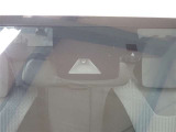 衝突回避/被害軽減 ペダル踏み間違い 車線逸脱警報 先進ライト 充実の安全装備搭載してます