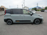 低燃費で環境にもやさしいハイブリッド車です。トヨタ専用診断機器でハイブリッドシステムを綿密に点検してあります!