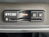 ★ETC★ ETC付きです。高速道路料金所での小銭の出し入れや雨天時における窓の開け閉めなどの煩わしさが解消できます。料金所の通過もスムーズで快適です