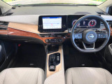 ノートオーラ 1.2 G FOUR レザーエディション 4WD 