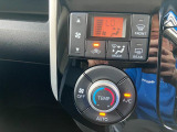 オートエアコン付きなので車内も快適