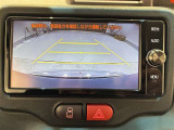 バックカメラが付いているので後方確認が非常にしやすいです。今や運転初心者も熟練者も必須装備!ついていて損はないですね♪