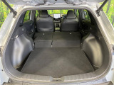 後席を格納すると、これだけの広さが!シーンに合わせたシートアレンジで、大きな荷物も積むことが出来ます♪